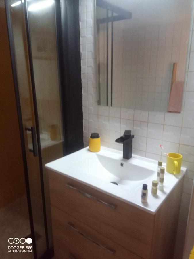 Coty'S Beach, Habitaciones En Casa Compartida Benalmádena Zewnętrze zdjęcie